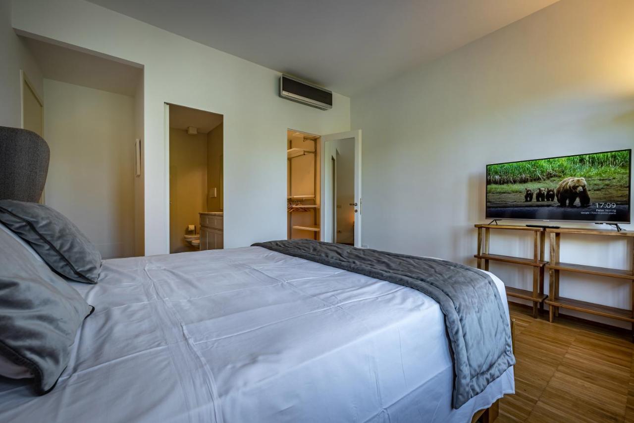 Yid Penthouse On Florence River With Parking Экстерьер фото