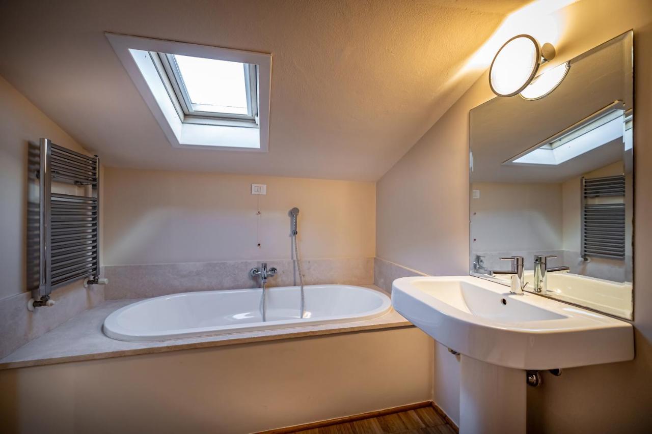Yid Penthouse On Florence River With Parking Экстерьер фото